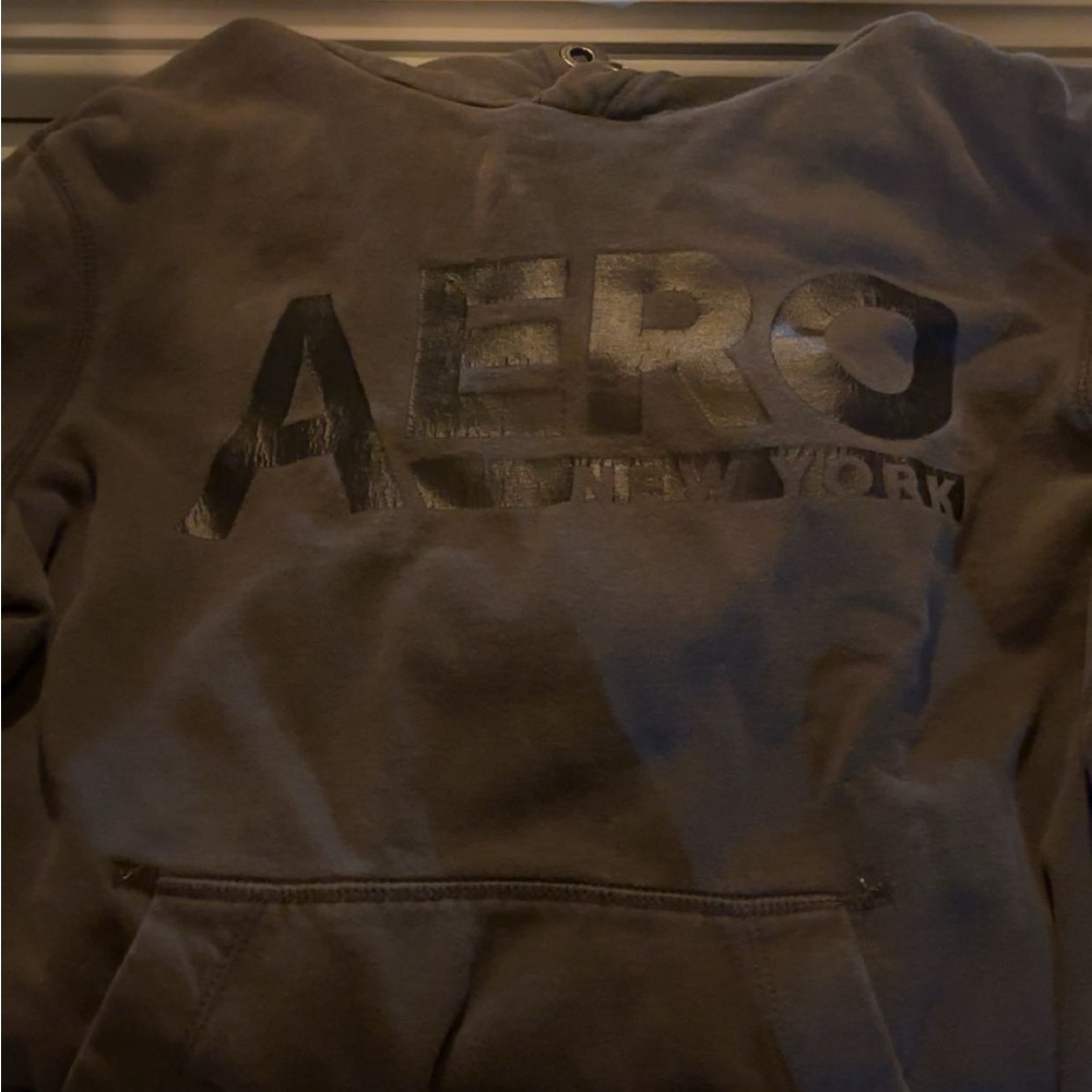 women’s aero sweatshirt